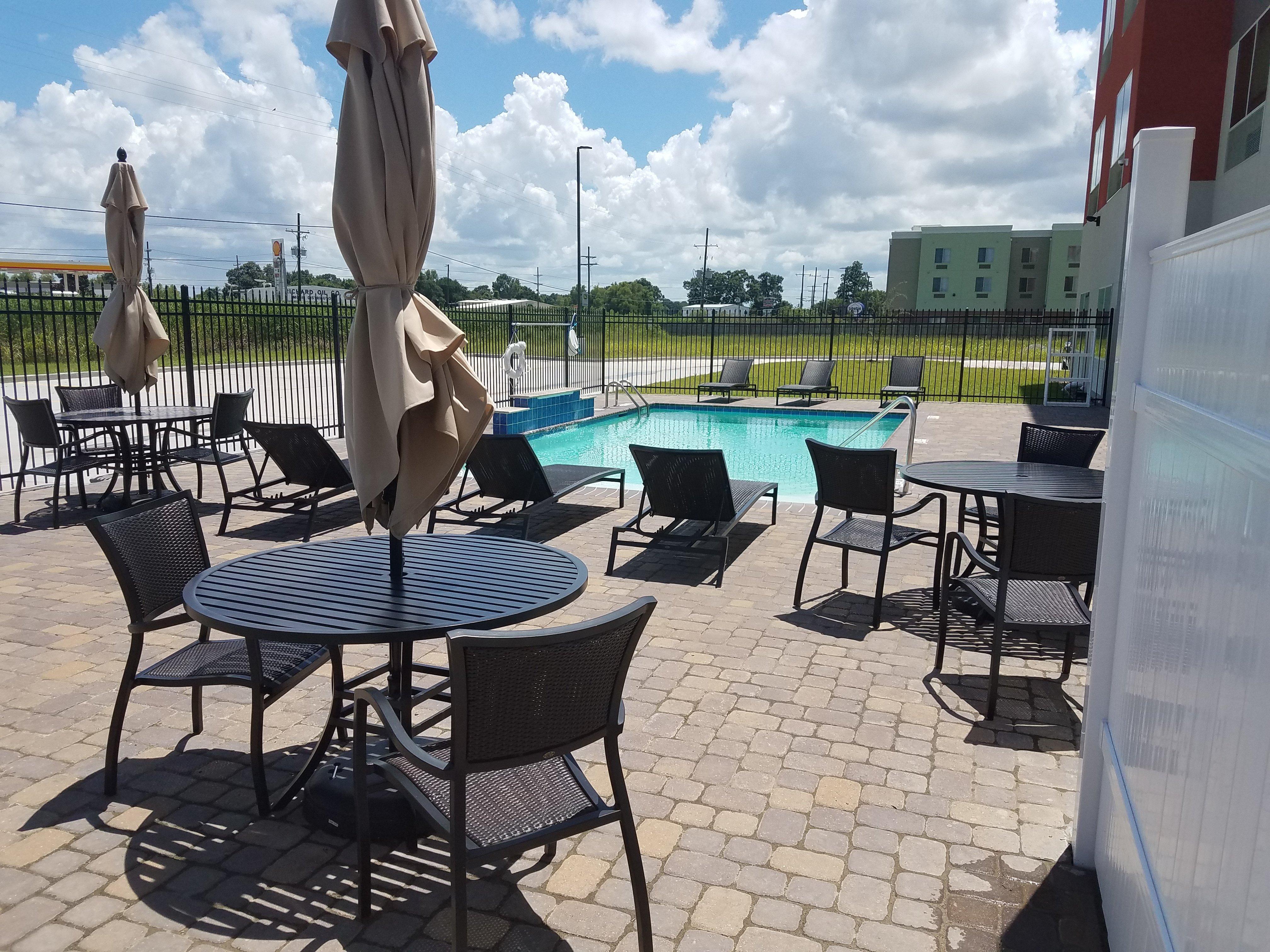 Holiday Inn Express Donaldsonville By Ihg Exterior photo
