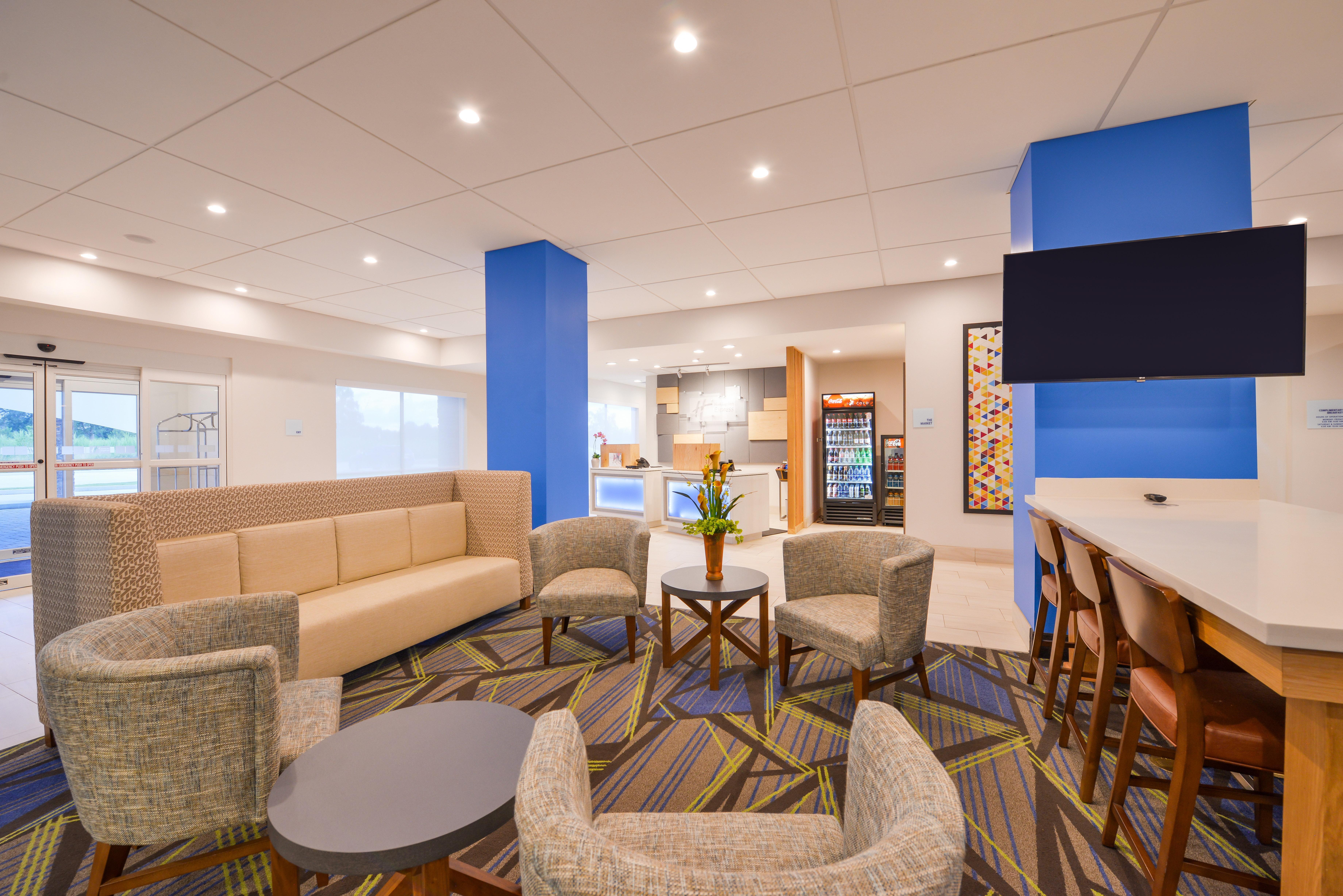 Holiday Inn Express Donaldsonville By Ihg Exterior photo