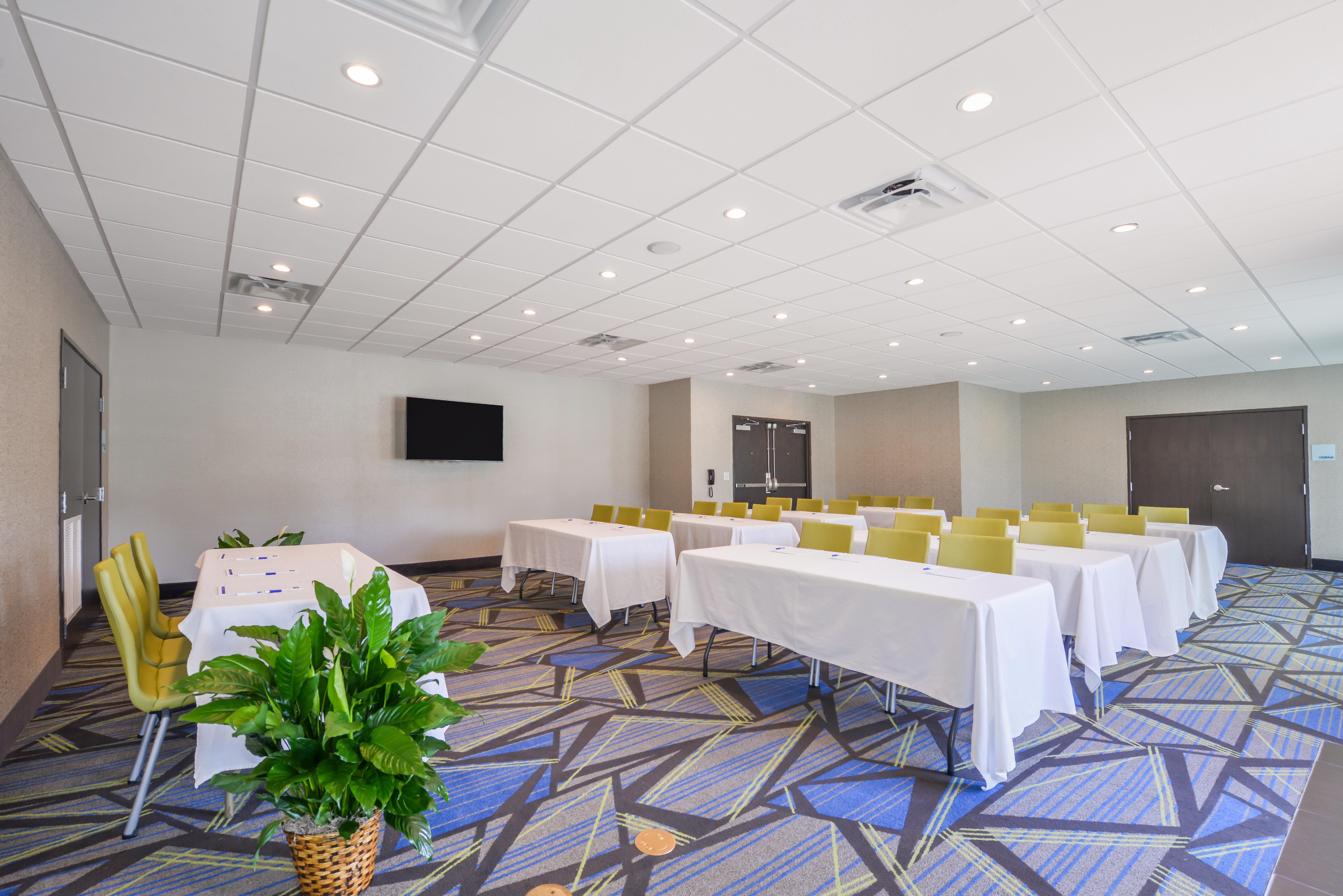 Holiday Inn Express Donaldsonville By Ihg Exterior photo