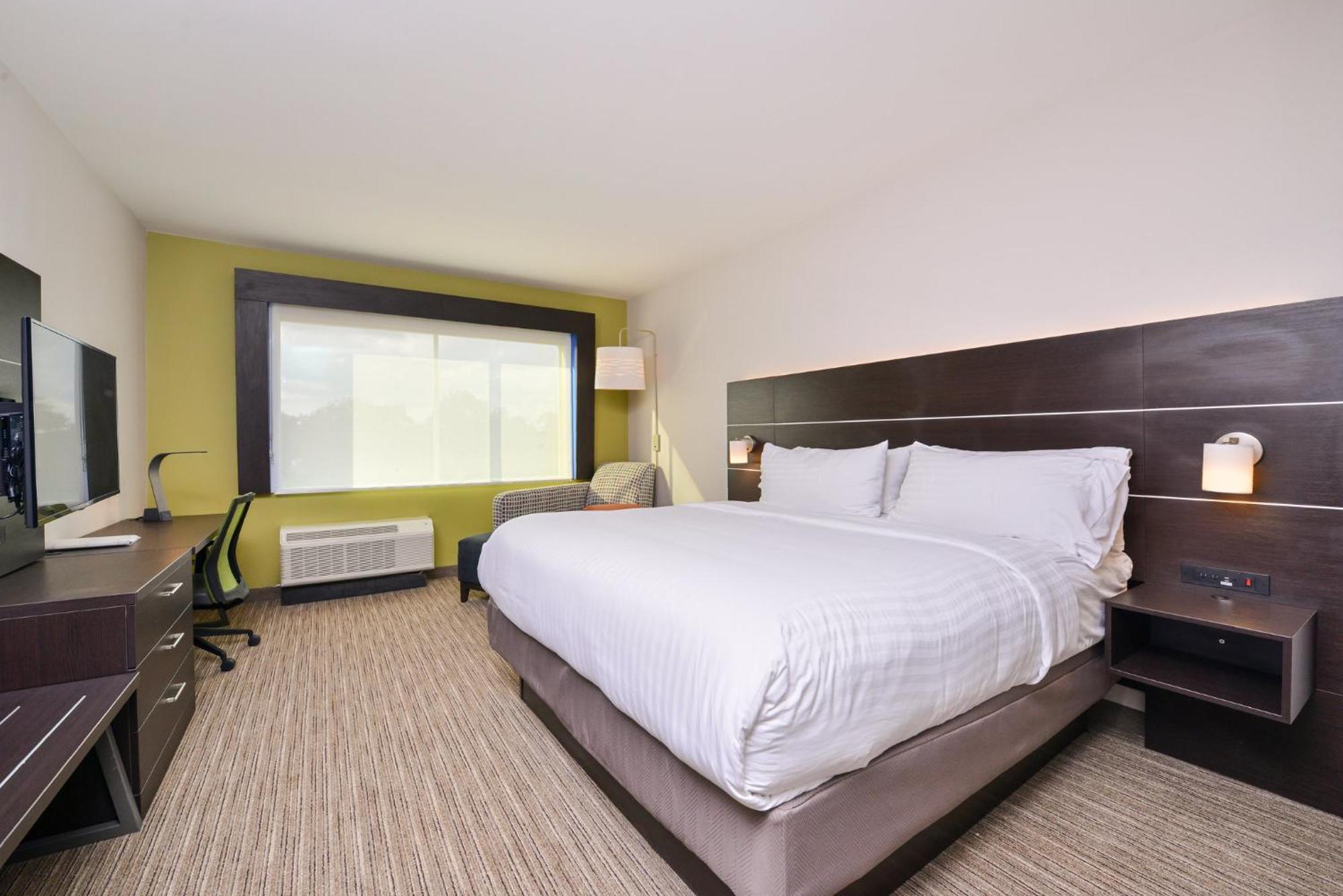 Holiday Inn Express Donaldsonville By Ihg Exterior photo